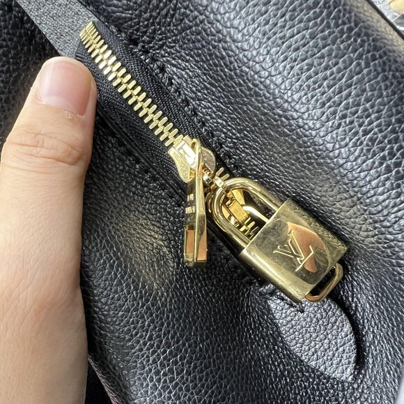 LOUIS VUITTON Montaigne Large GM Empreinte Black Shoulder Leather Bag Satchel - Picture 10 of 16